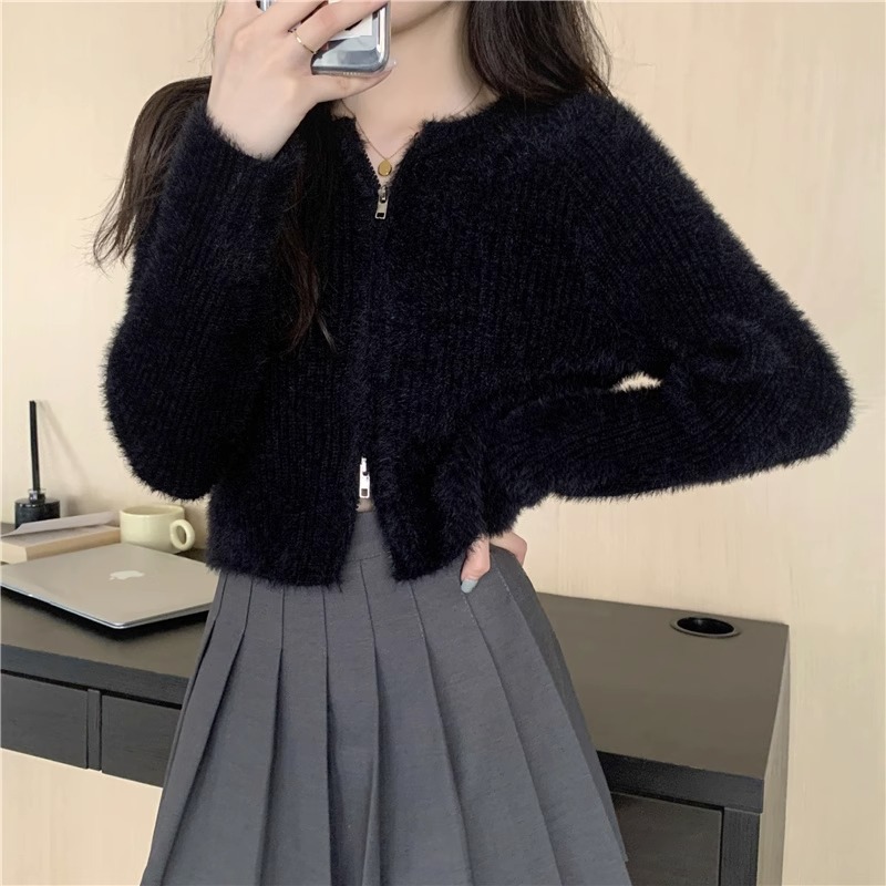 新款海马毛水貂绒毛衣女夏季内搭黑色针织打底衫显瘦短款开衫外套