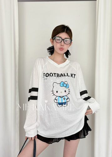 ME KAKAMEE重工HelloKitty彩喷V领撞色薄款雪花棉球服防晒衫S5385