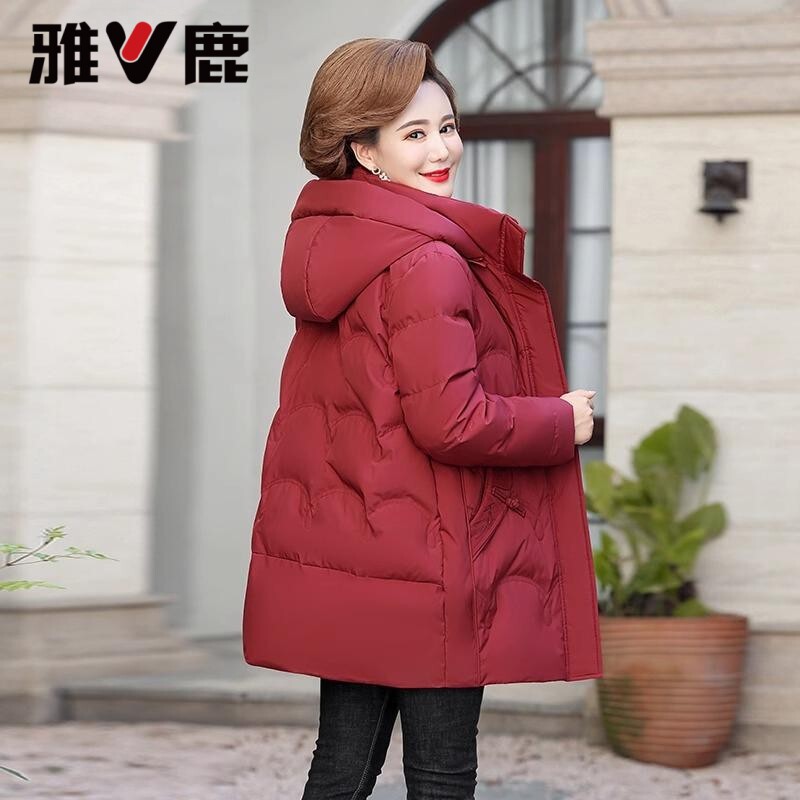 雅鹿中长款中老年羽绒服妈妈外套