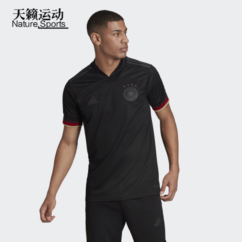 阿迪运动服训练足球T恤