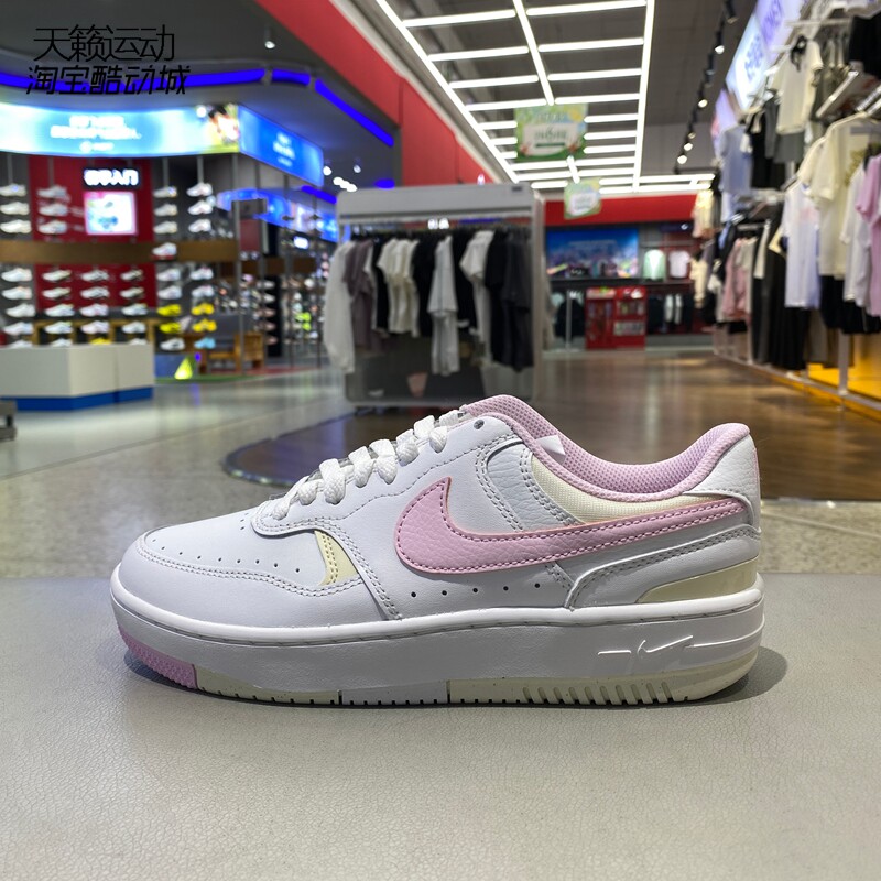 Nike/耐克女低帮休闲鞋