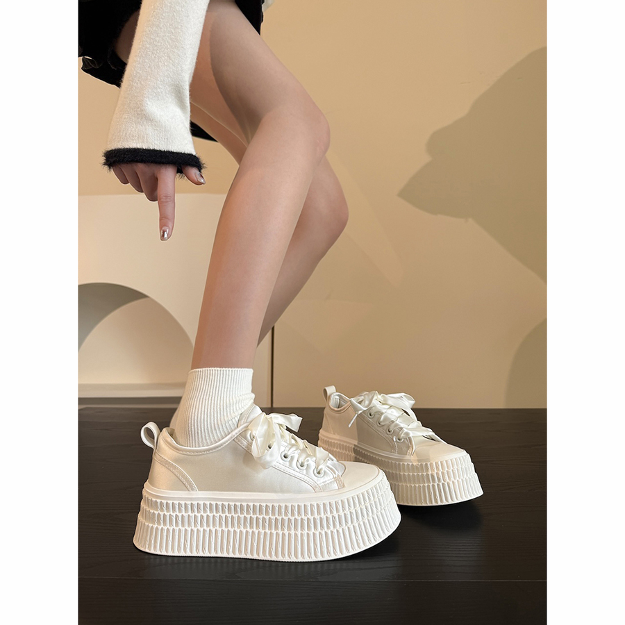 路十三夏季丝带小白鞋女款配裙子2025新款百搭厚底增高小个子板鞋