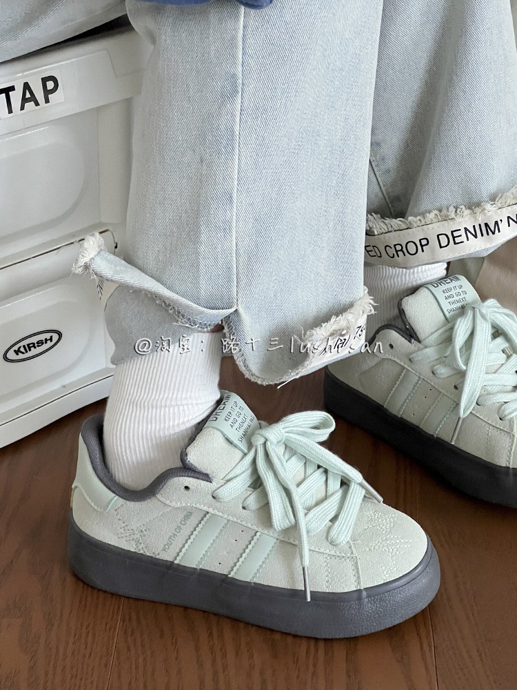 路十三休闲板鞋韩版中帮