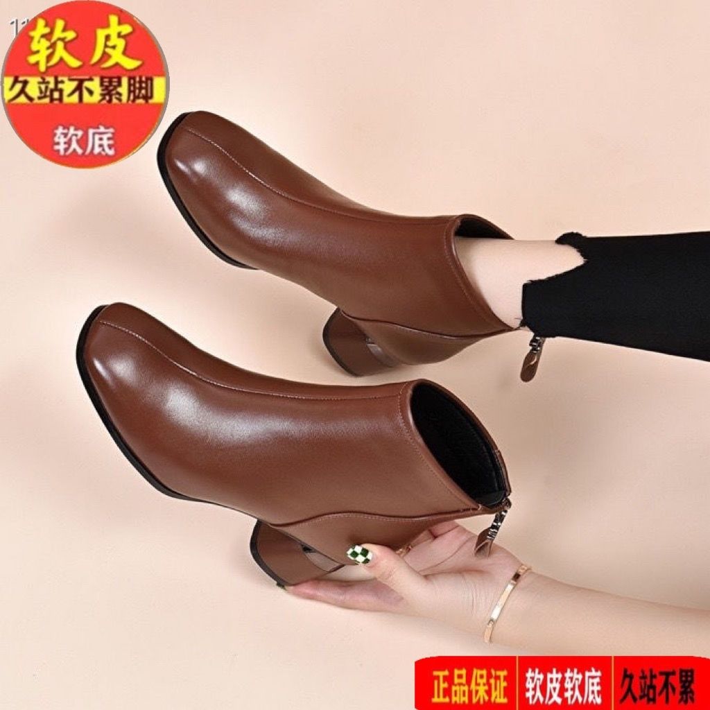 牛皮软底方头中高跟秋冬粗跟短靴