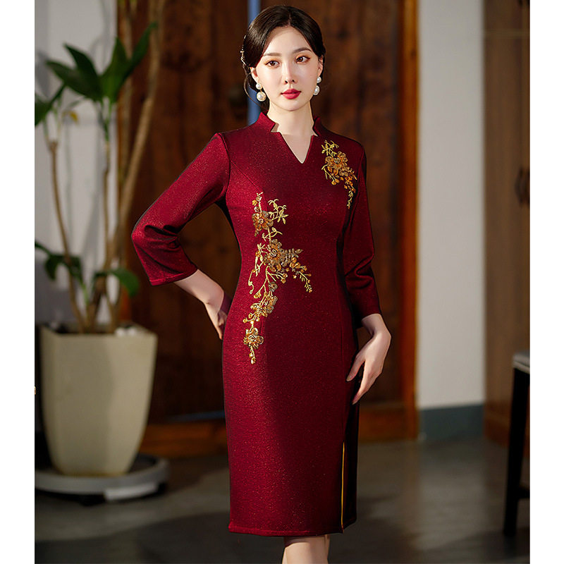 高贵喜婆婆婚宴旗袍装新款丈母娘改良旗袍连衣裙参加婚礼妈妈