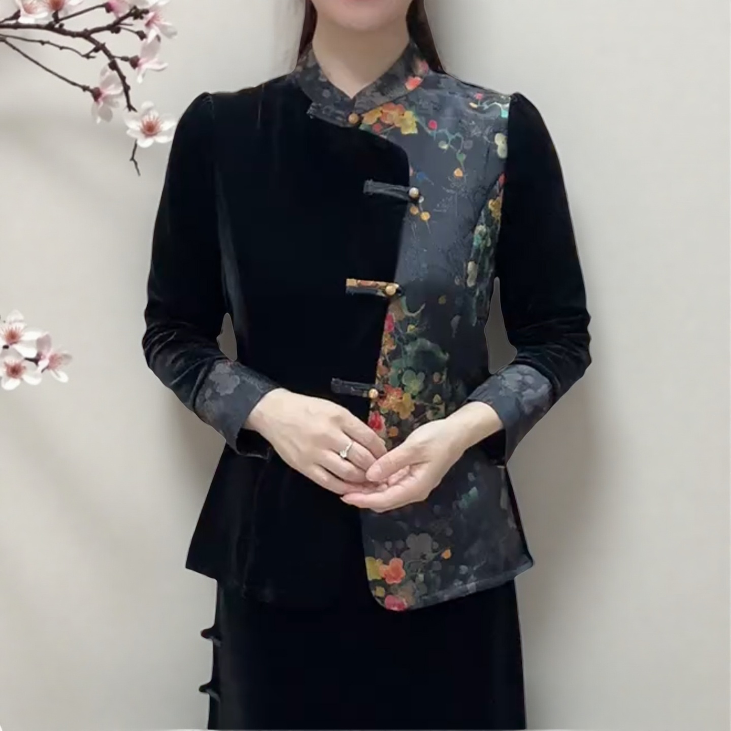 秋季妈妈装丝绒外套拼接