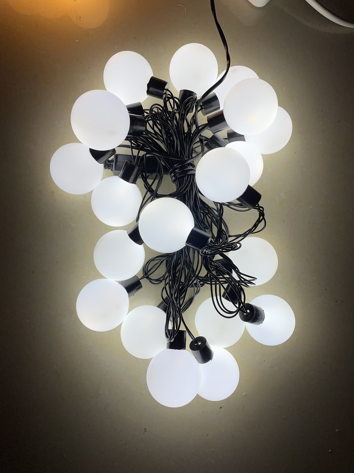 led5cm节日婚庆圆球装饰灯串道具