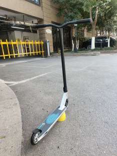 出口美国专业滑板车极限运动花样式刷街青少年学生校园代步代步