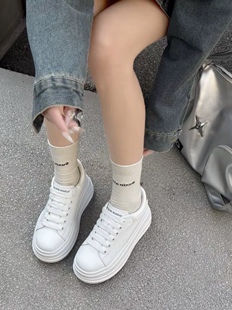 真皮小白鞋女新款厚底9CM增高休闲运动板鞋内增高松糕鞋麦坤