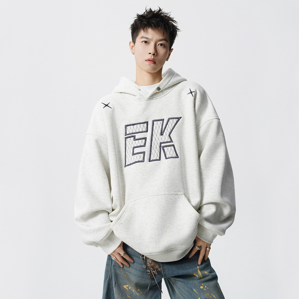 高街复古美式套头连帽卫衣男青年