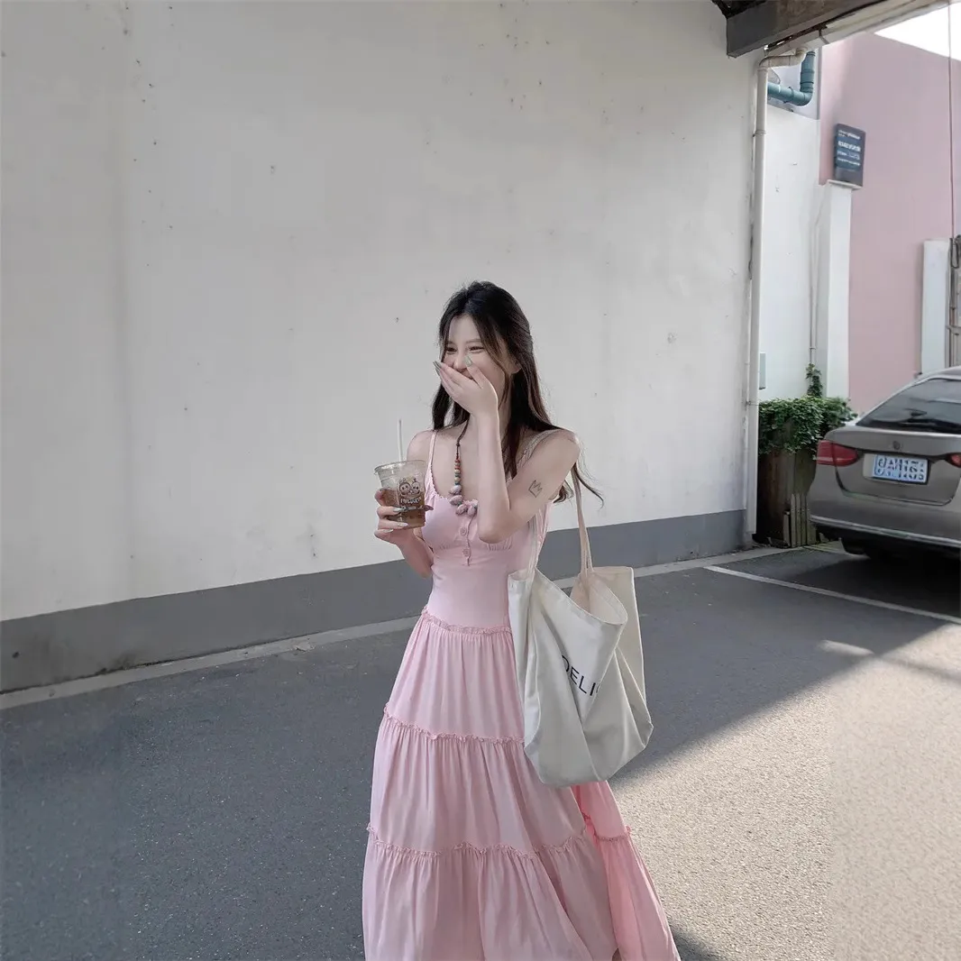 小个子穿搭套装粉色女温柔吊带连衣裙夏季新款度海边假风流苏罩衫