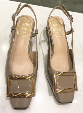 2026夏季新品包头凉鞋女漆皮rv方扣后空单鞋中跟浅口真皮方头女鞋