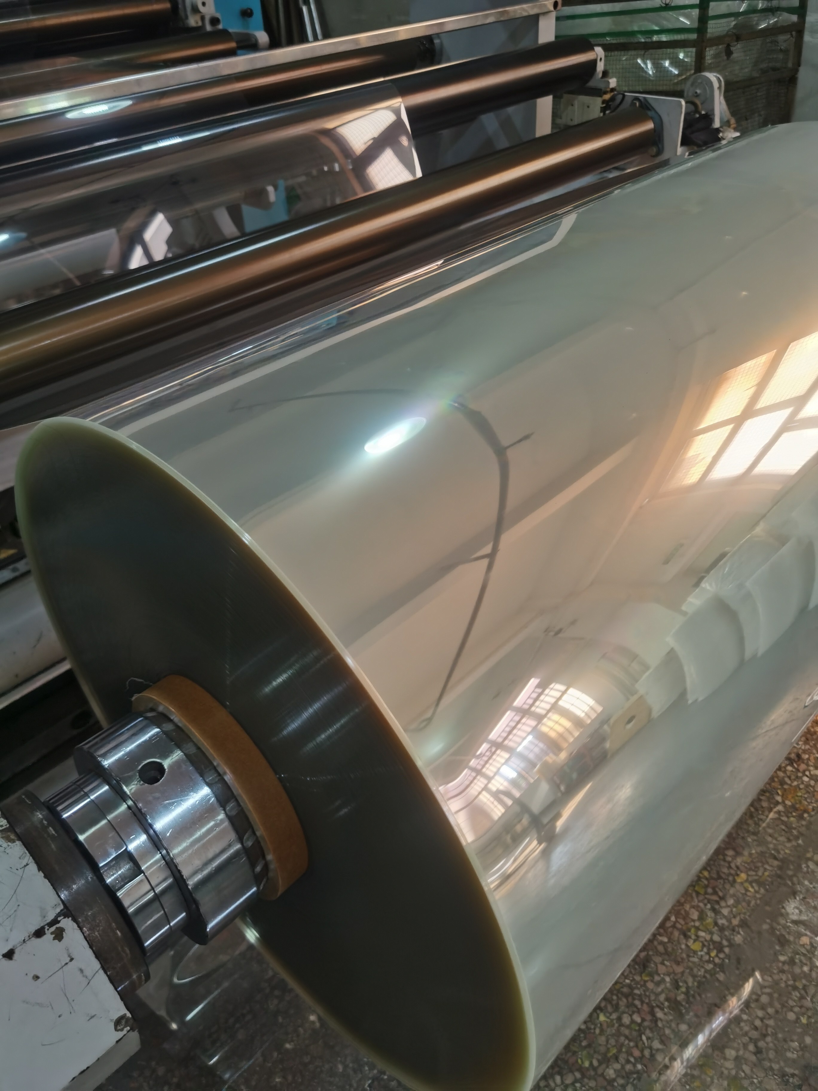 A4透明pet卷材耐高温聚酯涤纶PET薄膜窗口片礼品盒贴窗胶片5-35c