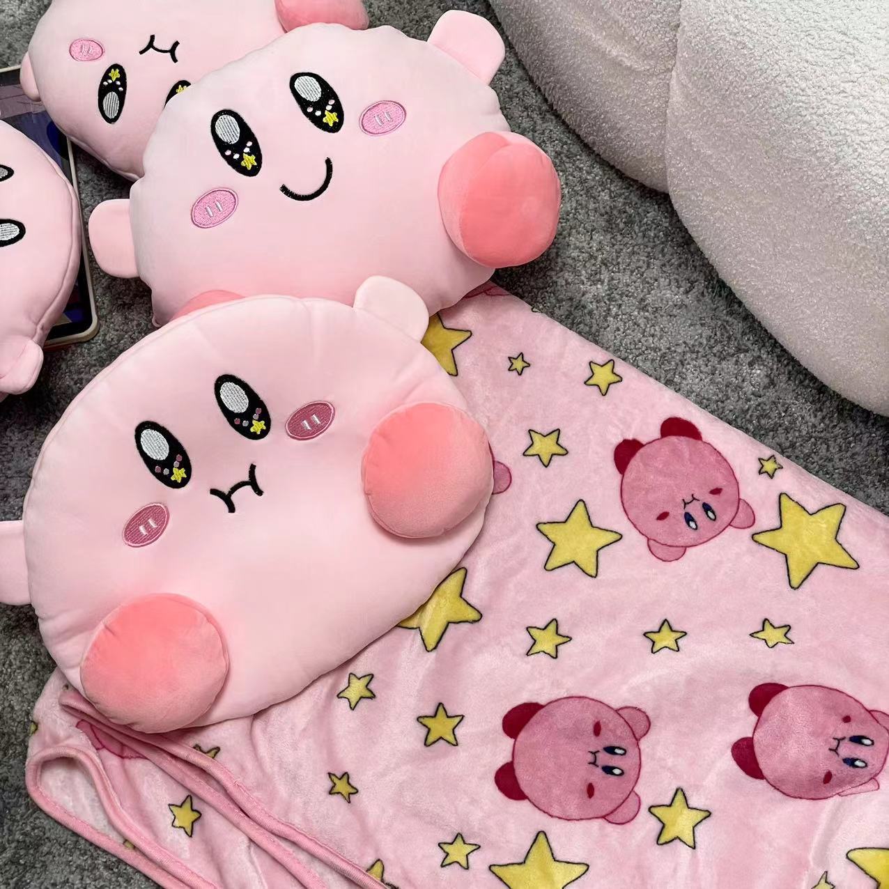 新款可爱动漫卡通星之卡比 kirby 便捷抱枕二合一家居车载毯子包