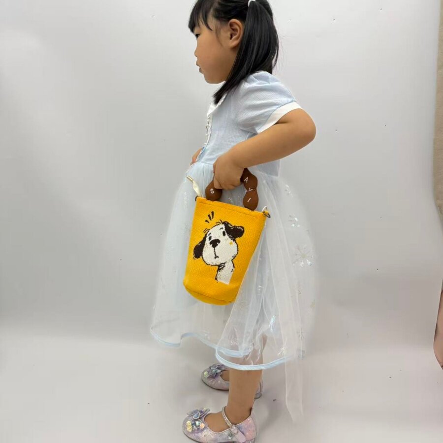 可爱卡通针织手机包女手提斜挎包百搭小包ins风mini手拿包帆布包