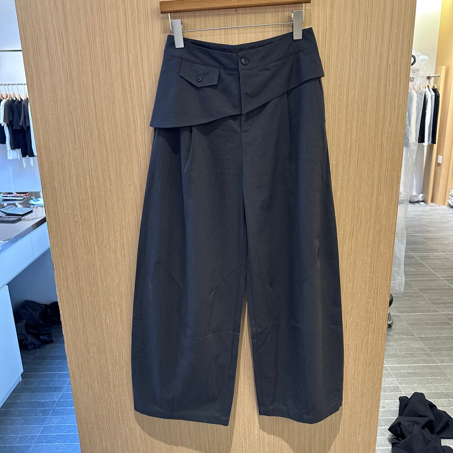 253-2681欧货高腰屁帘设计阔腿裤女显瘦百搭简约休闲长裤气球裤秋