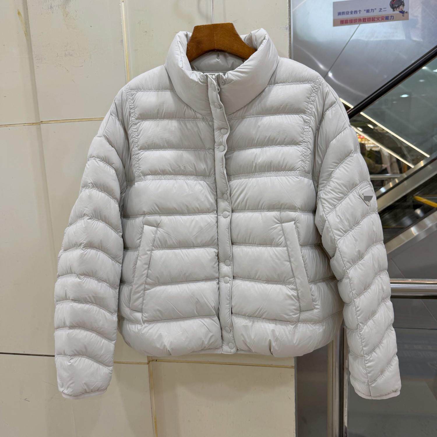 MZ20短款立领轻薄羽绒服女小个子显瘦90鸭绒排骨条泡芙保暖外套冬
