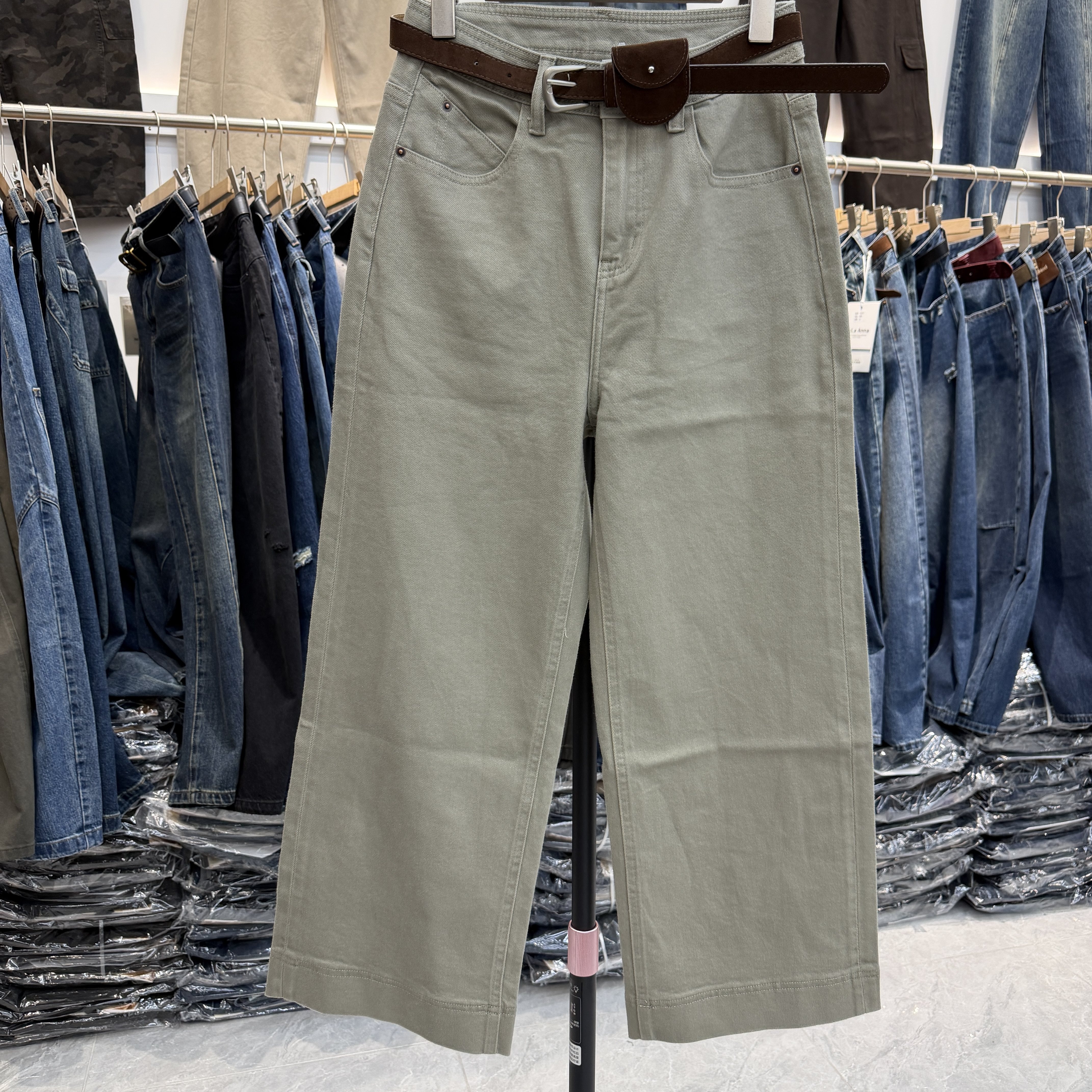 JEANS阿凡牛5849欧货正品高腰显瘦九分弹力直筒裤女秋款百搭2026