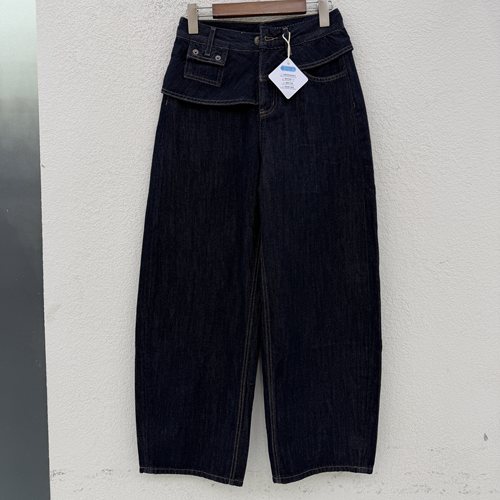 JEANS红提子19136牛仔裤女丹宁蓝假二件屁帘流行弯刀裤2026新款