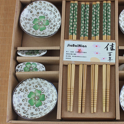 婚庆用品 12件套日式和风套装餐具 筷子小碟子筷架婚庆回礼盒乔迁