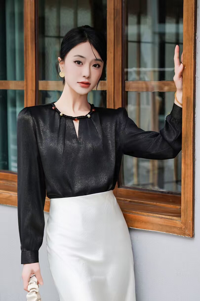 茵依靓2025春季新款长袖雪纺衫女上衣洋气小衫宽松遮肚子打底衫女