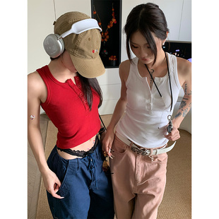 打底上衣 显瘦无袖 JMJ美式 复古纯欲风单排扣打底背心女辣妹修身