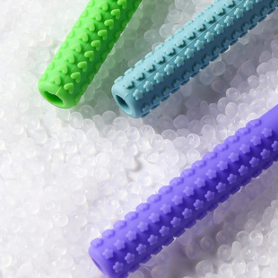 热销婴儿咬胶棒硅胶空心出牙管儿童磨牙棒宝宝咀嚼吸管舒牙舒缓