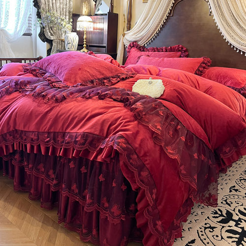 酒红色仙气蕾丝宝宝绒四件套