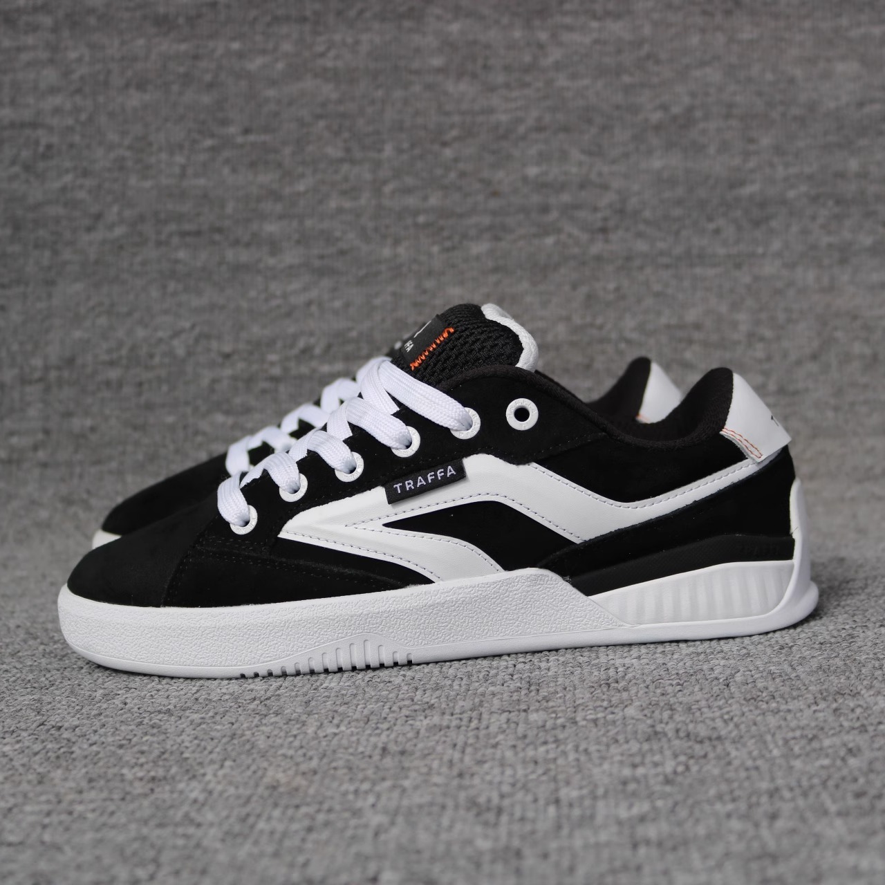 黑色element滑板鞋lakai运动鞋es