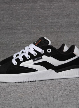 黑白色traffa滑板鞋 BMX小轮车鞋 Osiris街舞鞋dvs面包鞋DC运动鞋