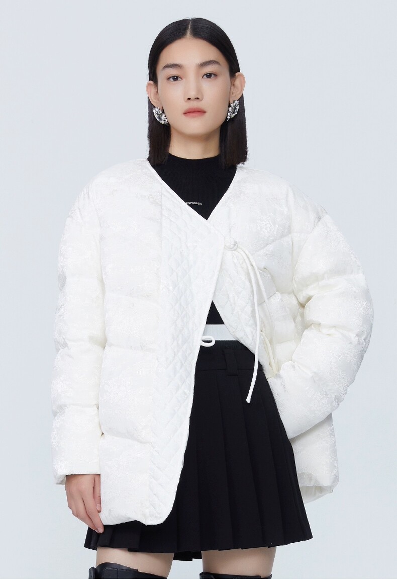 真我永恒2025冬装新款女士羽羽绒服