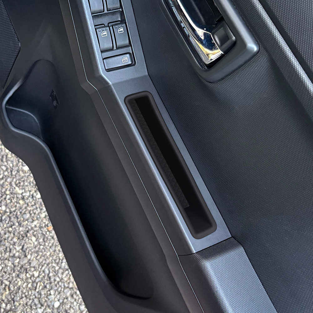 适用24款大发DAIHATSU TAFT车门储物盒防磕碰异响防水防尘