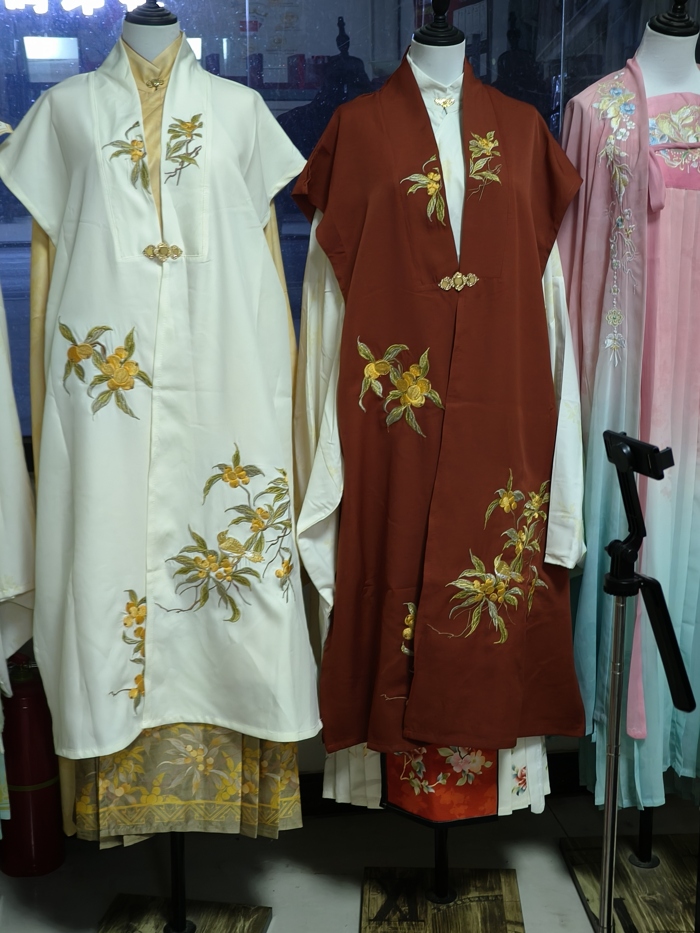 重工刺绣明制包肩比甲加大加长胸围140