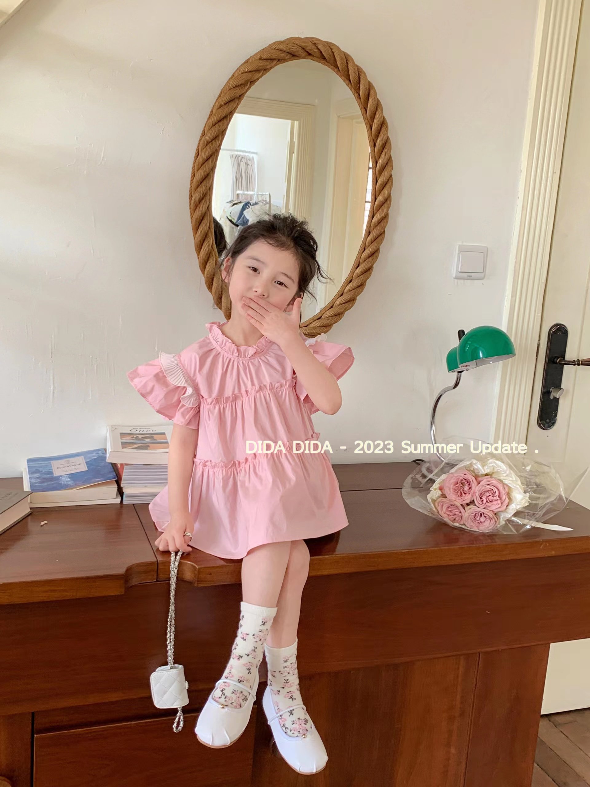 韩版儿童上衣24夏季新款女童洋气蕾丝飞袖宽松纯棉衬衣短袖娃娃衫