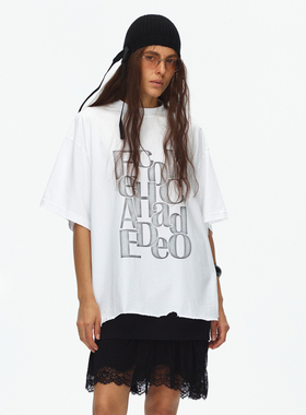 ECHOADE甄选100%精梳棉不规则做旧水洗破洞设计宽松小圆领字母T恤