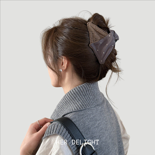 布艺三角形抓夹女高级感后脑勺盘发夹气质头饰蝴蝶结抓夹女大号