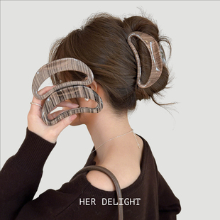大号发量多弧形抓夹条纹椭圆形抓夹女高级感后脑勺盘发夹气质发卡