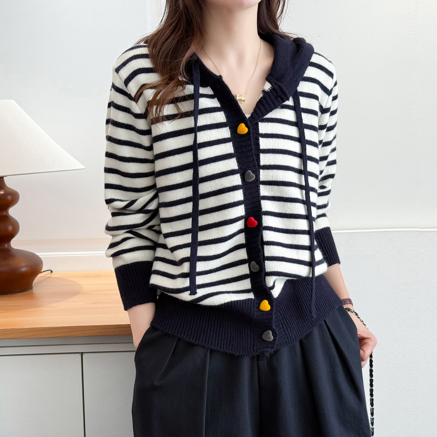 连帽针织衫大码女胖mm秋冬2025新款时尚减龄爱心纽扣条纹开衫毛衣,女装/女士精品,毛针织衫,淘宝优惠券,粉丝福利购,淘宝优惠卷