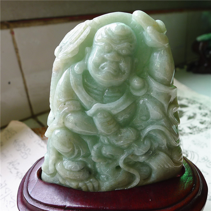 老坑种降龙罗汉配鉴定证书翡翠