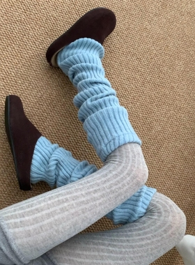 奶蓝色袜套~又奶又纯～秋冬火出不一样的颜色~奶呼呼又清新又纯欲