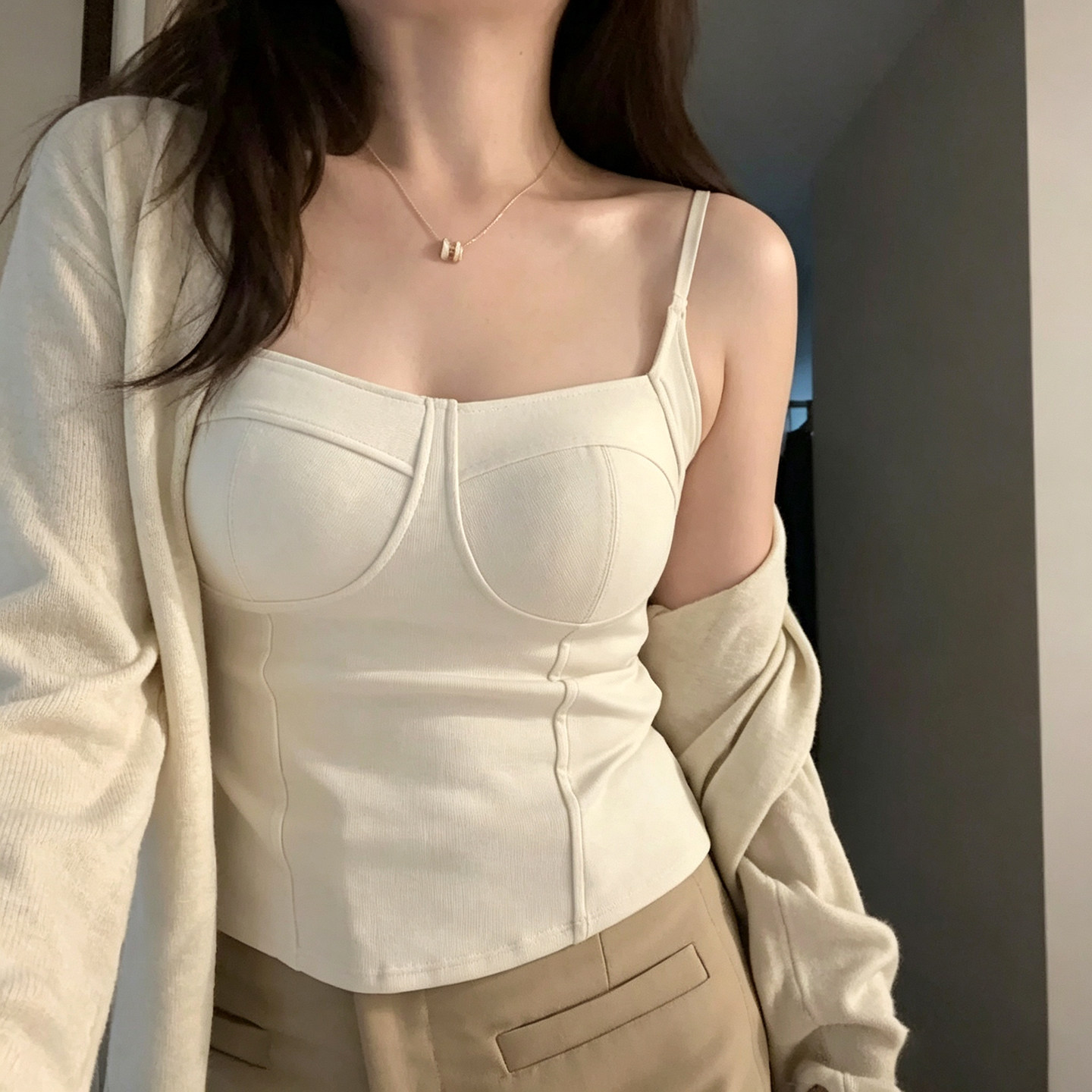 秋冬季保暖内搭吊带背心女带胸垫内衣显瘦一体杯抹胸外穿打底上衣