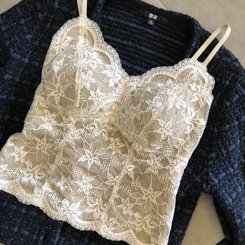 纯欲风内搭秋冬蕾丝内衣女自带胸垫免穿文胸性感显瘦吊带背心上衣