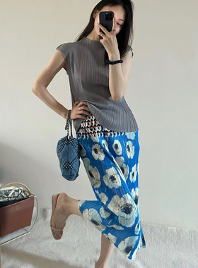 TVTV 孔雀腰花～褶皱复古撞色拼接蓝色花朵半裙套装