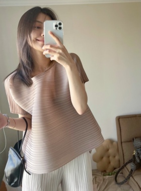 TVTV 独家色卡栗子米咖～褶皱廓形设计款灰褐色短袖T恤上衣