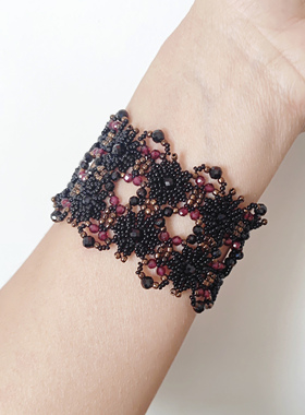 哥特宫廷风天然石宽手链