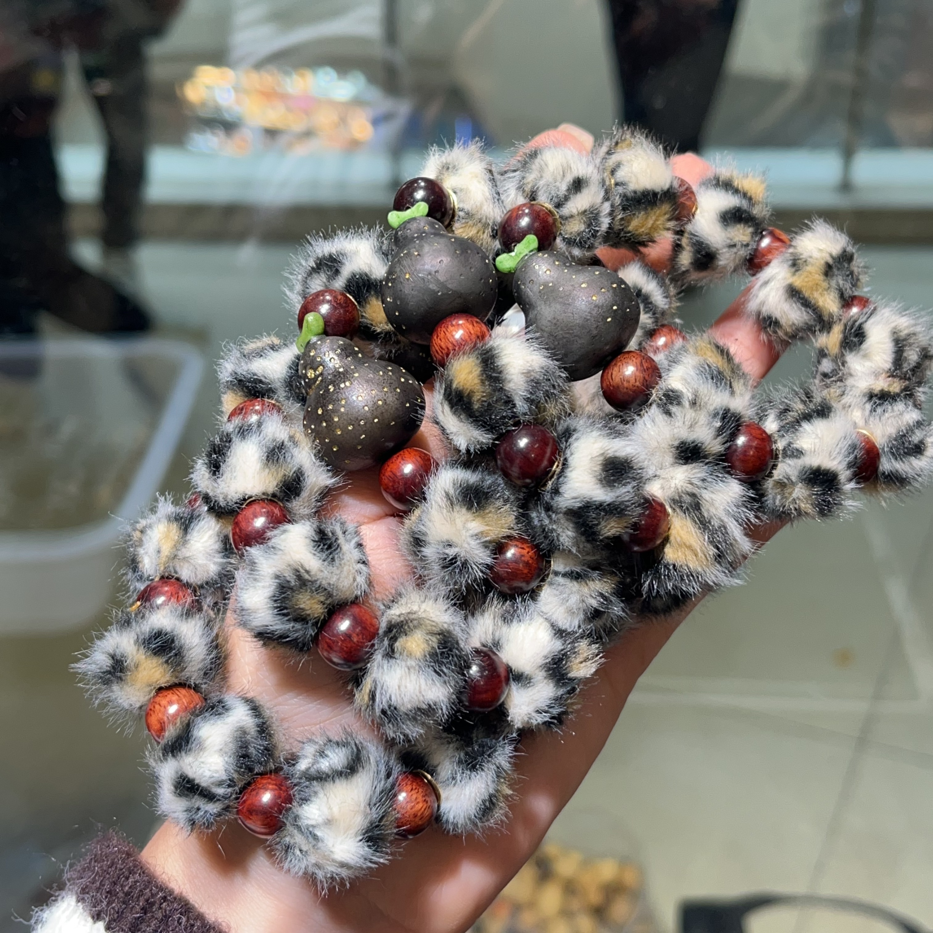 秋冬毛茸茸多宝手串 搭配象牙果根付东北大冻梨小红书爆款热门