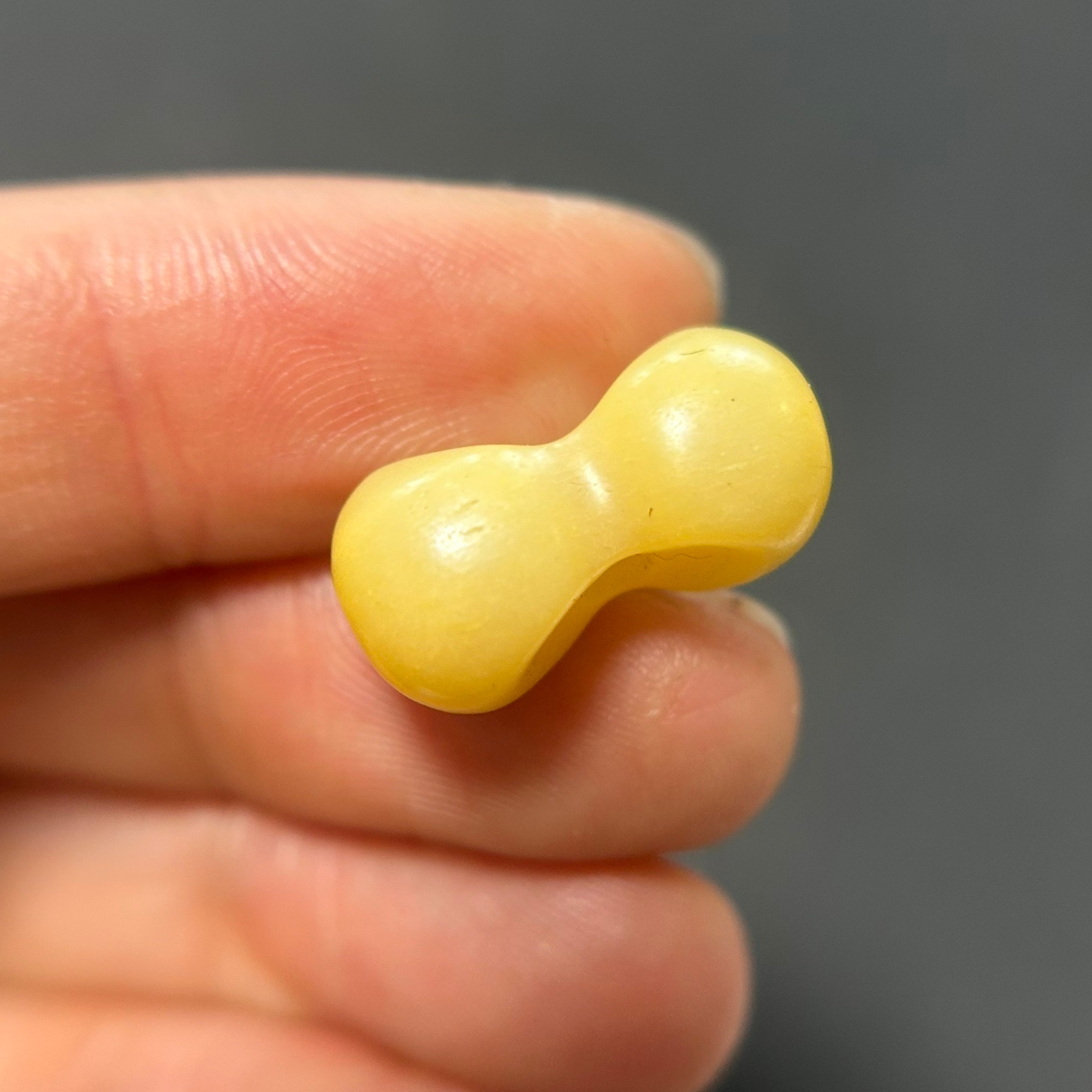 藏传文玩手工雕刻牦牛骨背云金刚杵驼骨老料侧挂件吊坠手串配饰