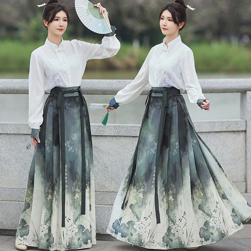 千字文水墨初中生马面裙套装汉服