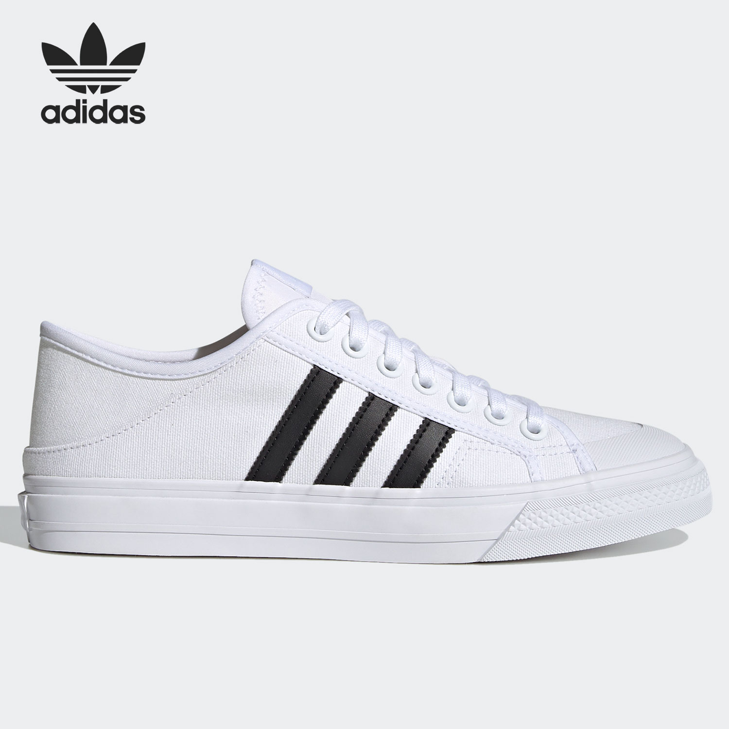 阿迪达斯男女低帮板鞋