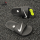 耐克正品 PS中大童 KAWA Nike SLIDE 女子运动休闲拖鞋 819352